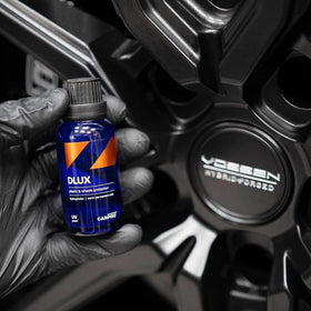 CARPRO DLUX ceramic liquid magnified texture demonstrating coating clarity