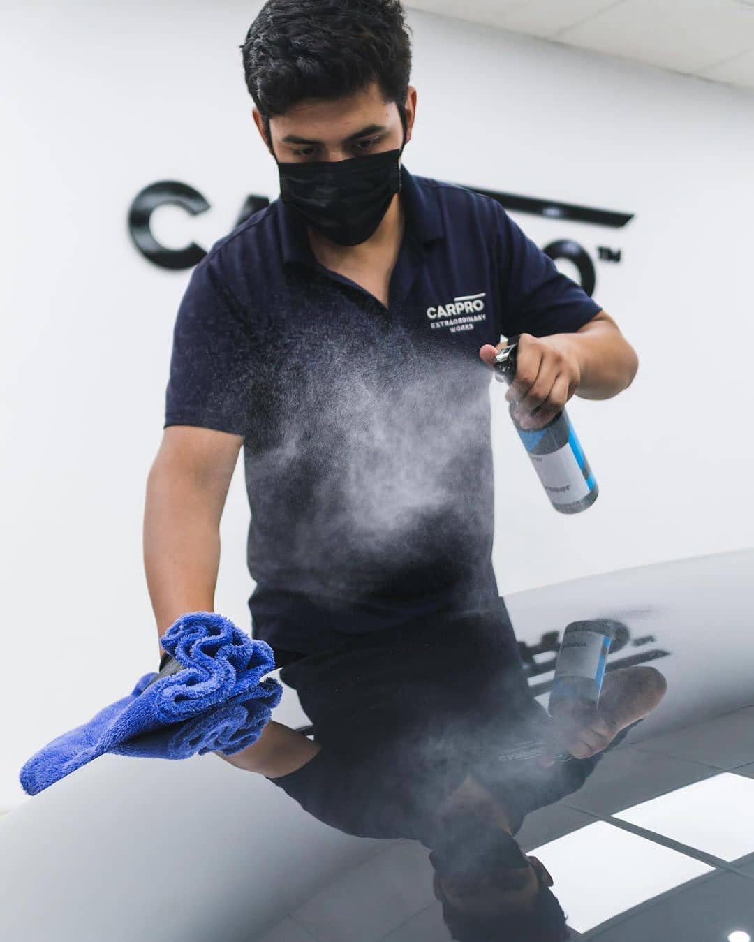 CARPRO Eraser used on tire sidewall for degrease and improved look
