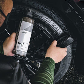 CARPRO PERL Coat treating rubber door seal to preserve flexibility and sealing