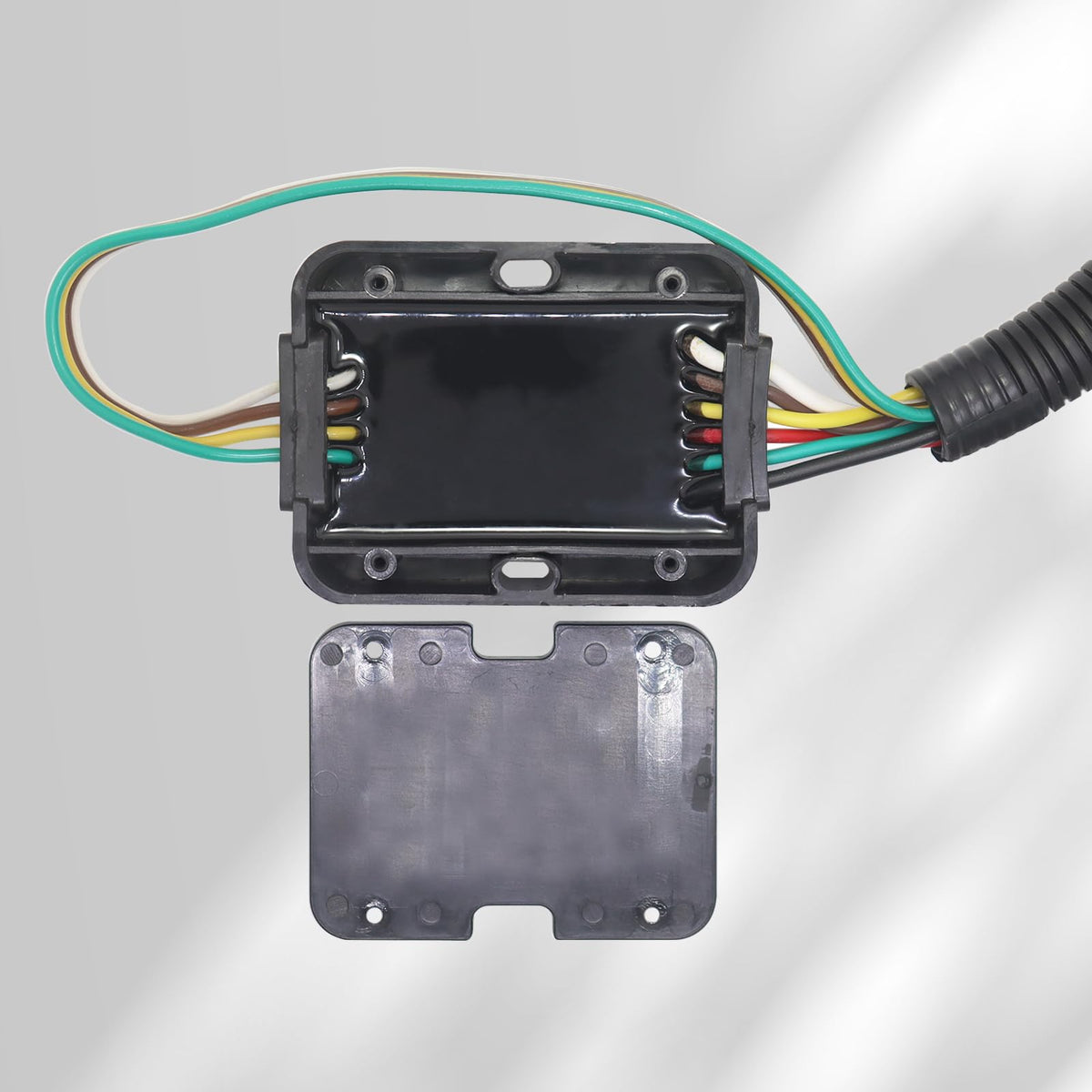 CARROFIX lifestyle trailer connection showing towing setup and improved trailer signaling