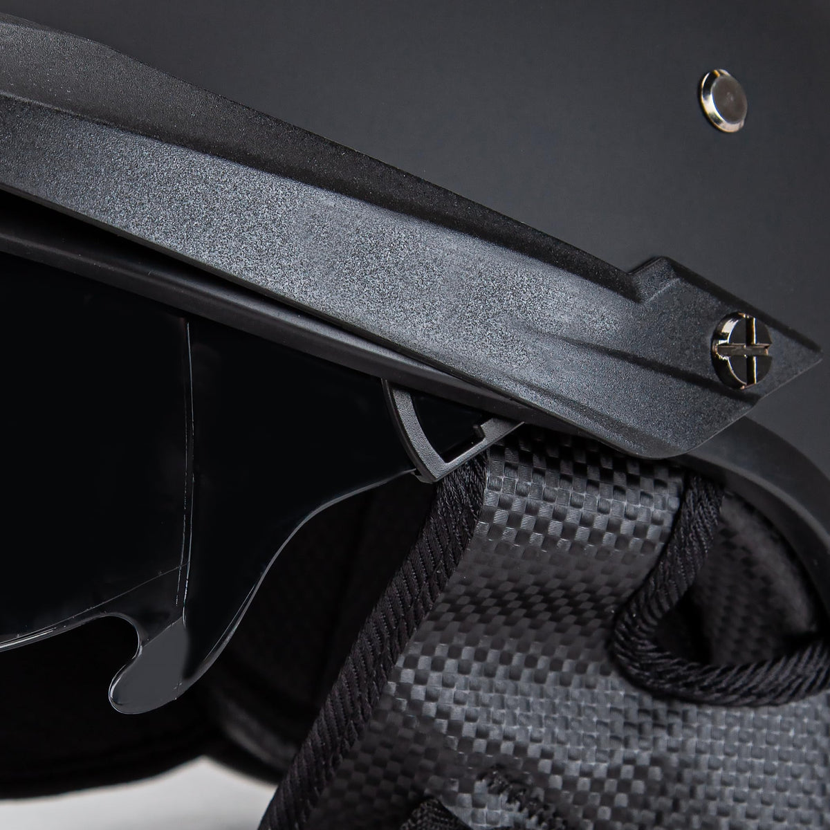 CARTMAN helmet on model showing medium size fit and scale benefit