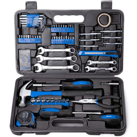 CARTMAN close-up of sockets and ratchet displaying durable corrosion-resistant finish