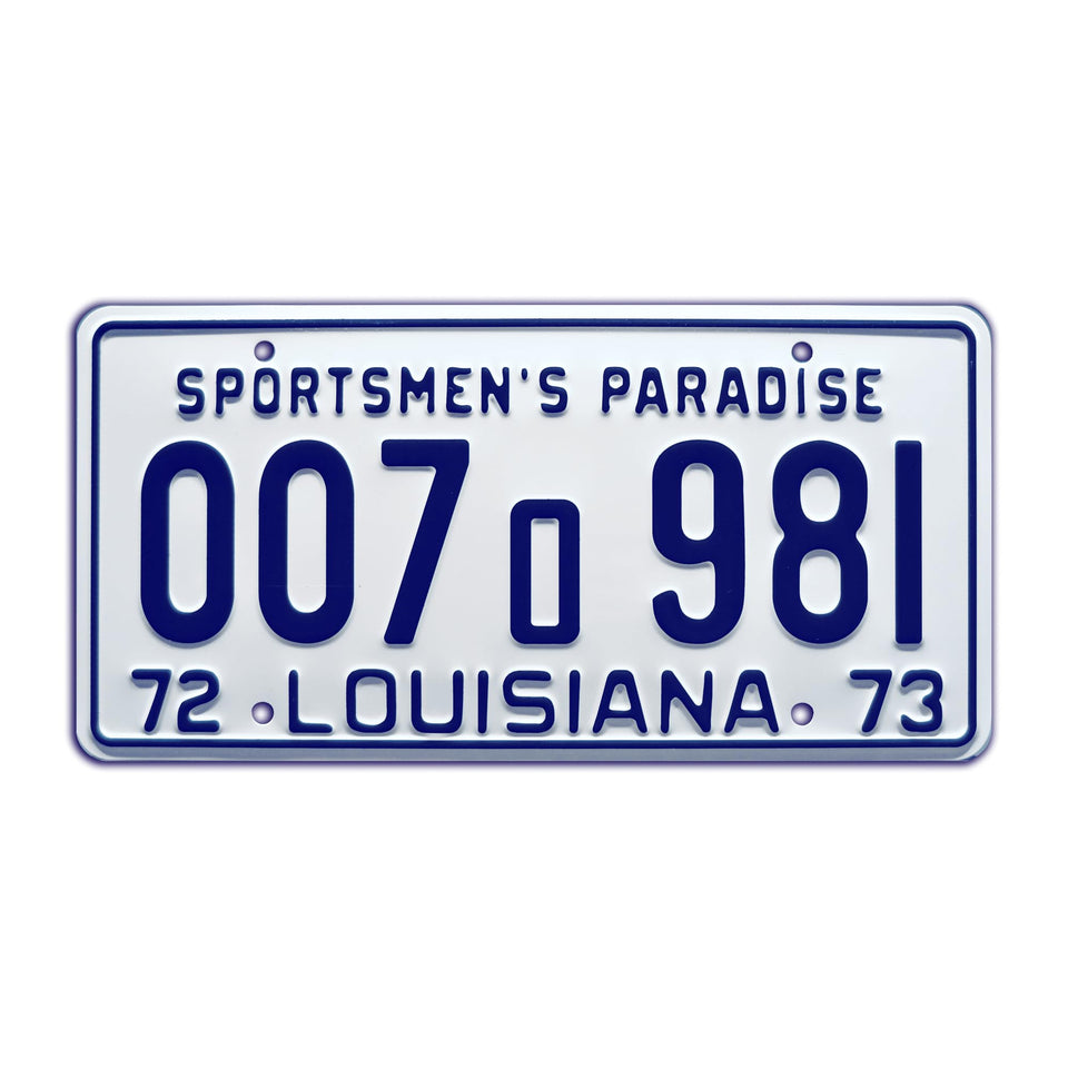 Celebrity Machines front view of JAWS license plate showing accurate screen colors and bold lettering