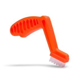 Chemical Guys bristle close up revealing stiff fibers that pull out caked product effectively