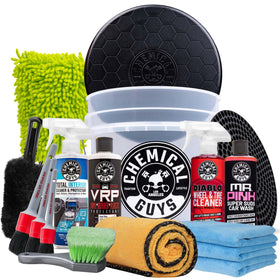 Chemical Guys kit packaging showing full 17-piece set and included items benefits organization