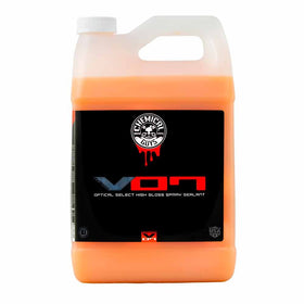 Chemical Guys Hybrid V7 front label showing product identity and usage benefits