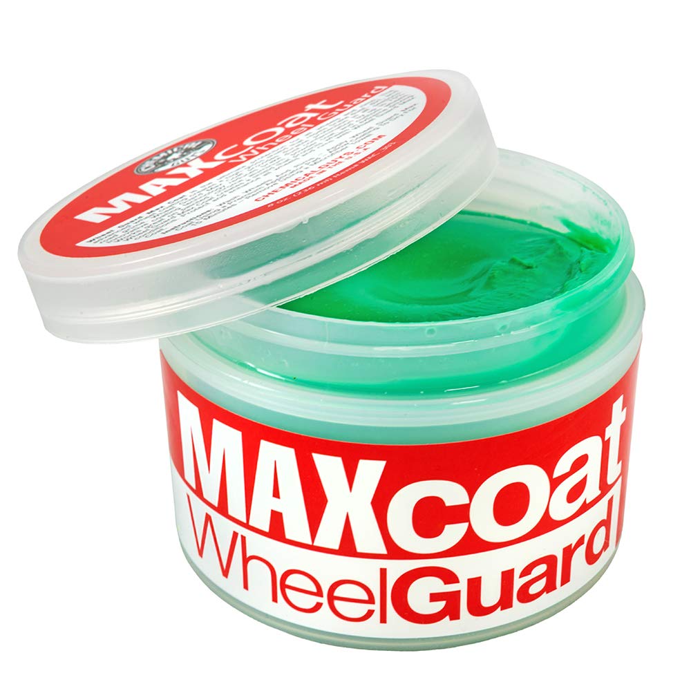 Chemical Guys bottle front packaging showing label and gloss benefits
