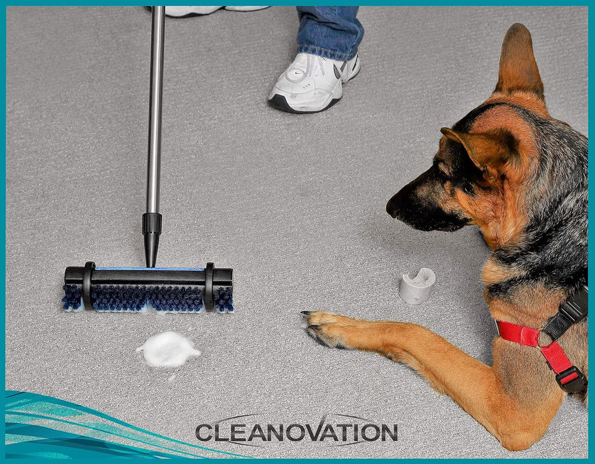 Cleanovation handle detail with hanging hole for easy storage and long-term durability