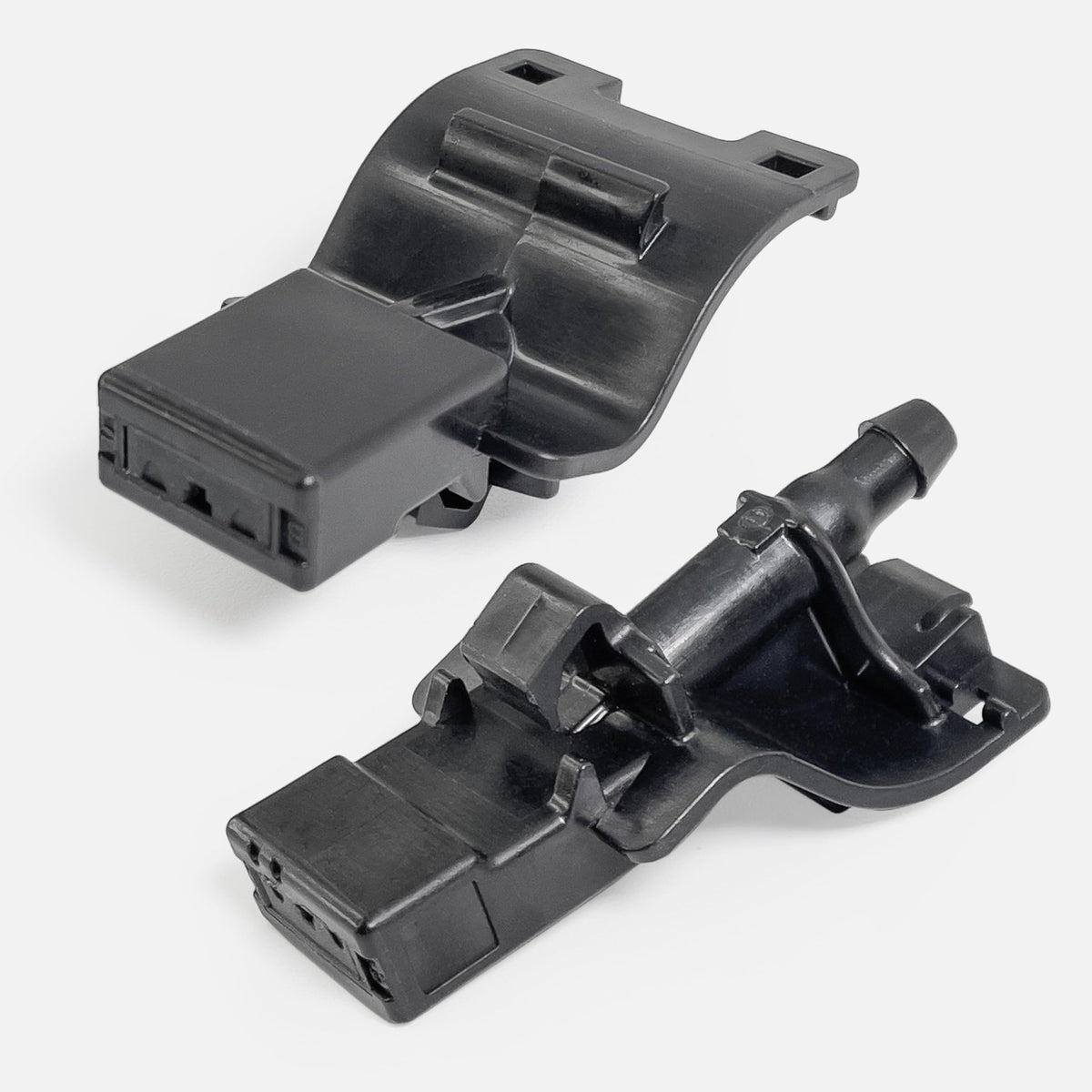 Click&Fit nozzle connector detail showing secure attachment benefit