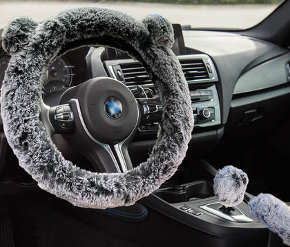 CNW-SHS steering wheel front view showing plush cover and secure fit