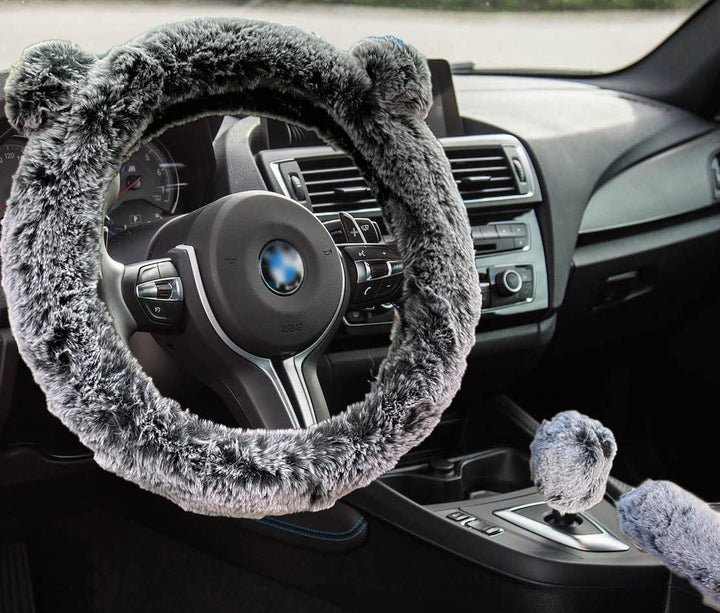 CNW-SHS steering wheel front view showing plush cover and secure fit