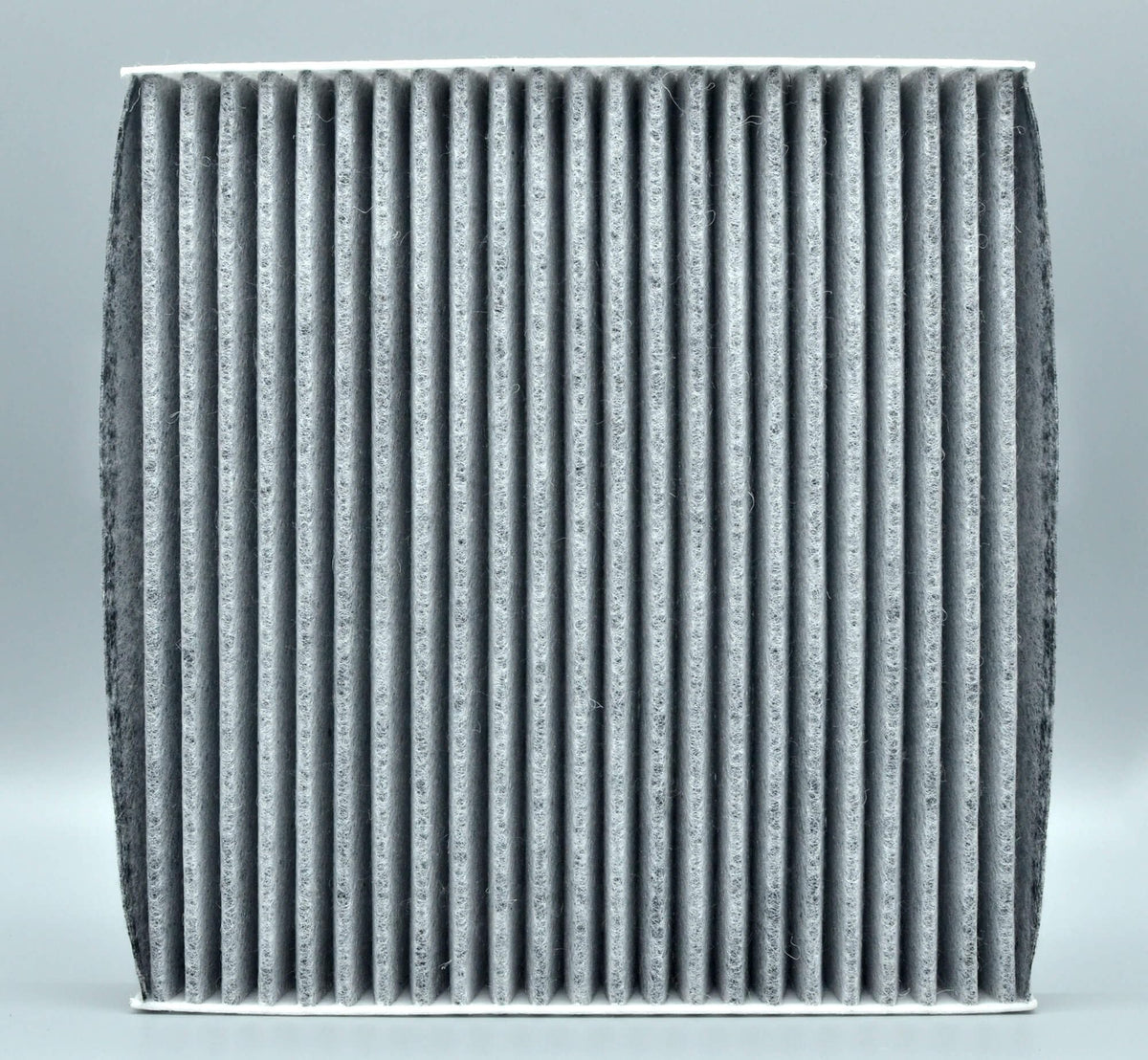 COCOAUTO filter media texture macro illustrating dust-capturing performance