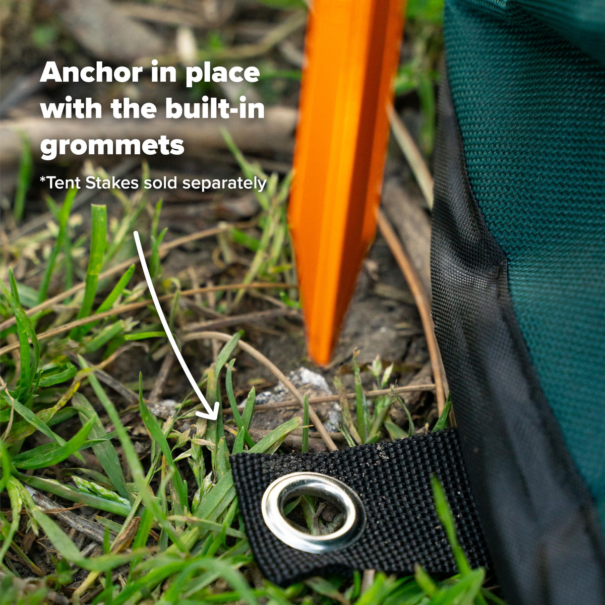 Coghlan's alligator clip securing garbage bag for no-slip convenience
