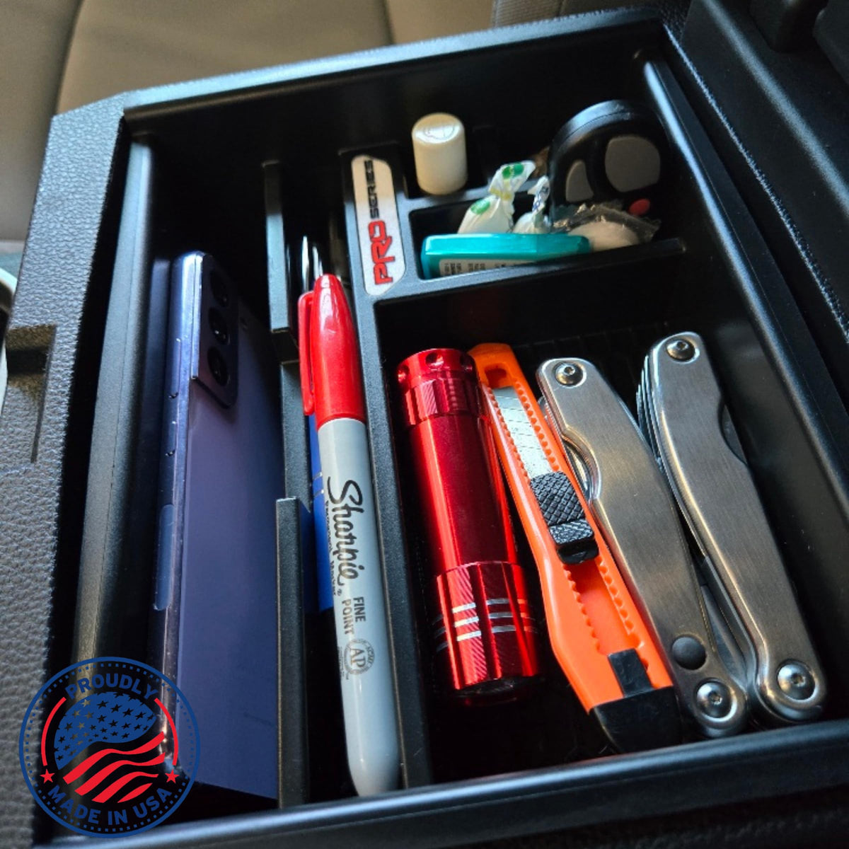 Complete Appearance pen and earbud compartments keeping small items organized benefit