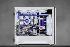 Corsair XL8 bottle close-up highlighting cap and quality finish for easy pouring