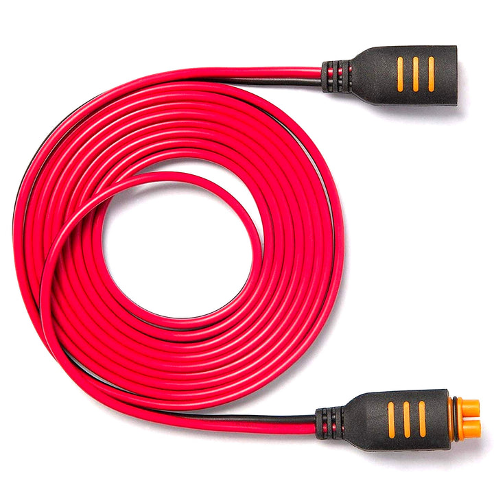 CTEK front connector Comfort Connect showing secure fit and easy attachment