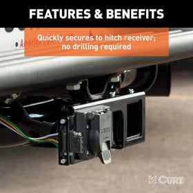 CURT with 4-way flat connector showing tidy, easy plug access