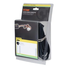 CURT installed between vehicle and trailer demonstrating consistent light signals