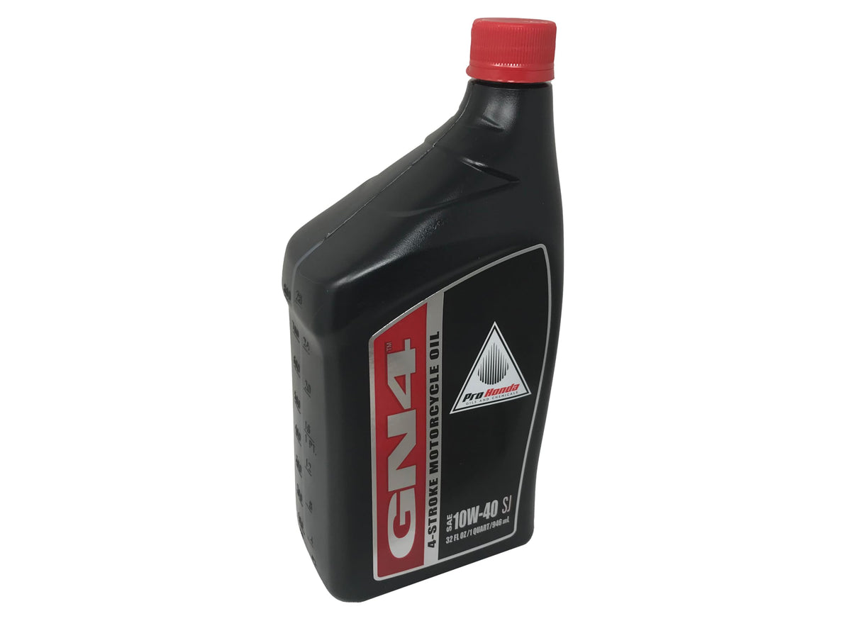 CYCLEMAX quart beside motorcycle part for easy size comparison