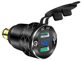 DaierTek front view adapter showing dual USB and compact design for quick charging