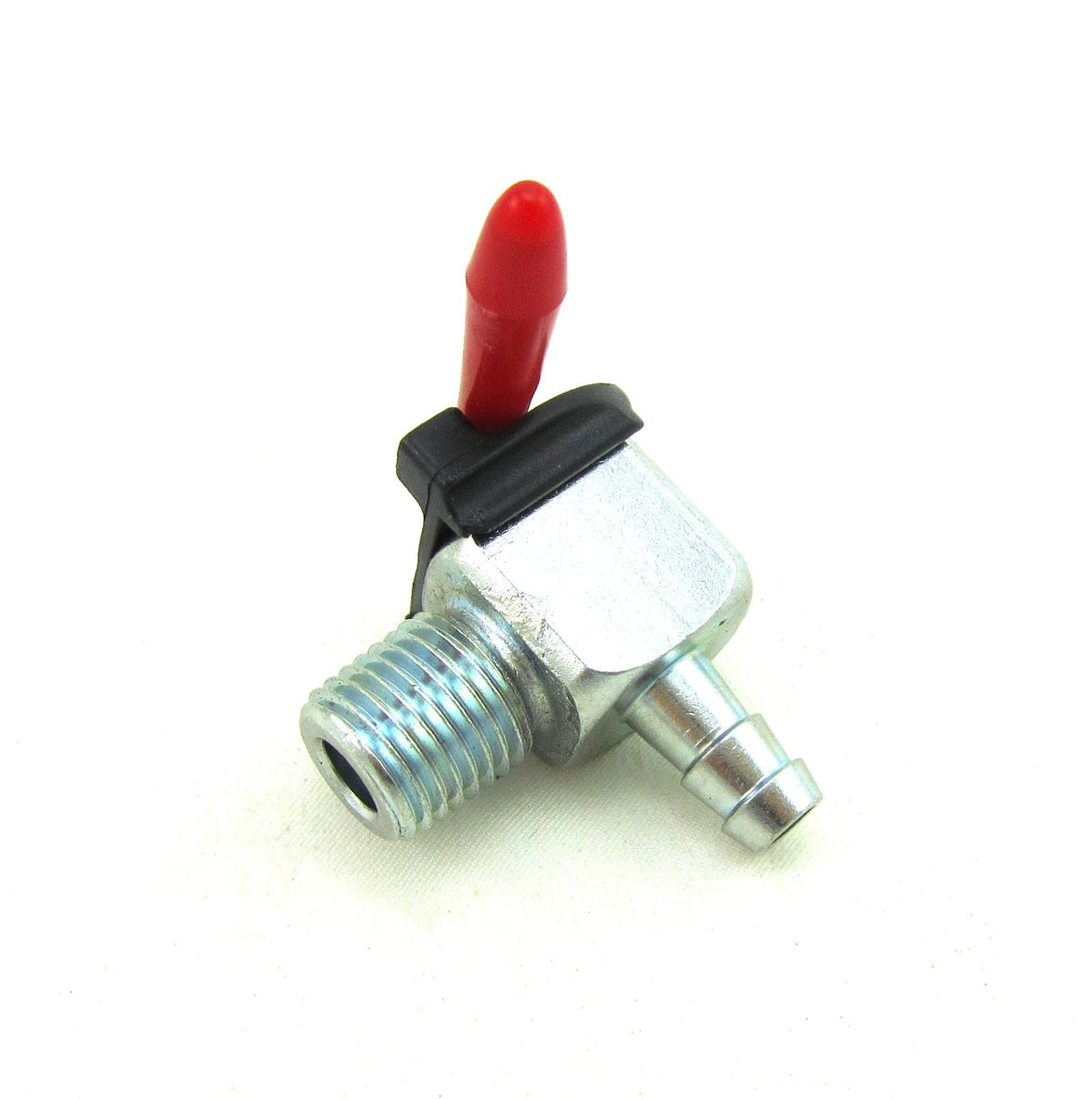 DAMINEDING close-up of 1/4"-18 NPT threaded inlet demonstrating clean machining and secure fit