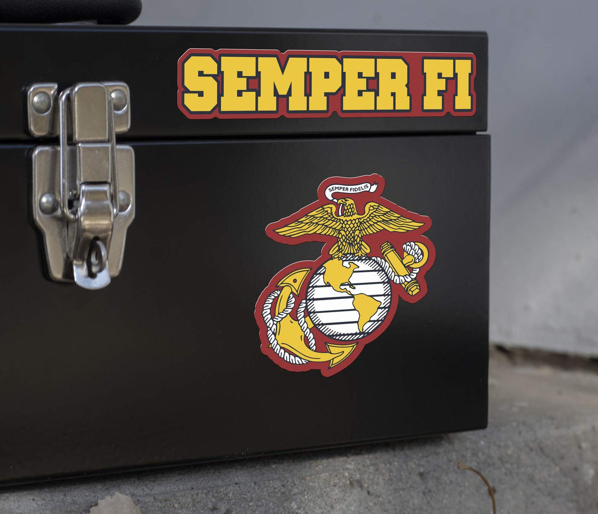 DECALCOMANIA LIFESTYLE DECALS truck rear window lifestyle shot highlights proud marine support