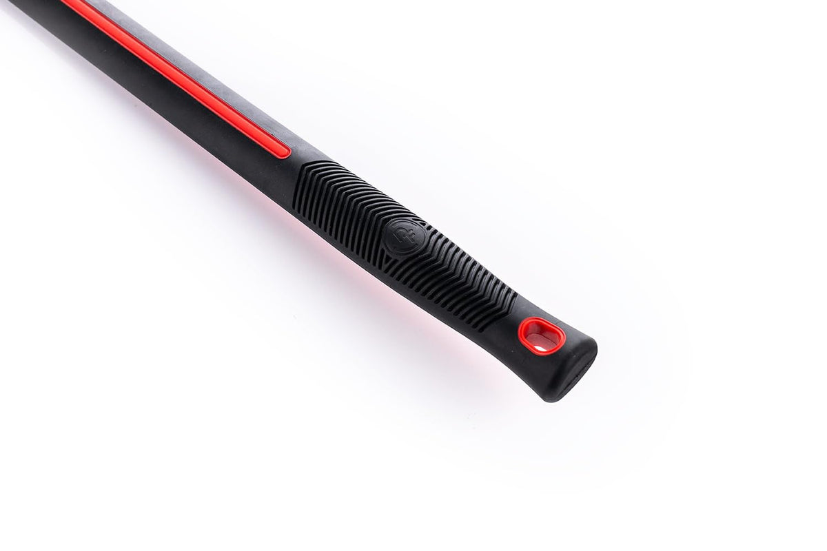 Detail Factory bristle detail showing flagged synthetic tips lifting dirt effectively