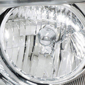 DNA MOTORING close-up of clear lens and chrome reflector highlighting durable finish and crisp beam benefit