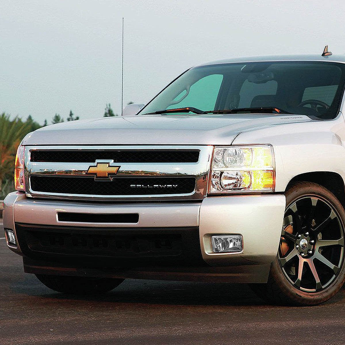 DNA MOTORING installed on Silverado bumper demonstrating restored appearance and lighting