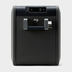 Dometic CFX5 25L vacuum insulated panel close-up highlighting efficient insulation