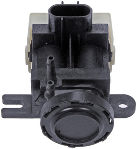 Dorman 600-402 installed in truck hub demonstrating restored 4WD control