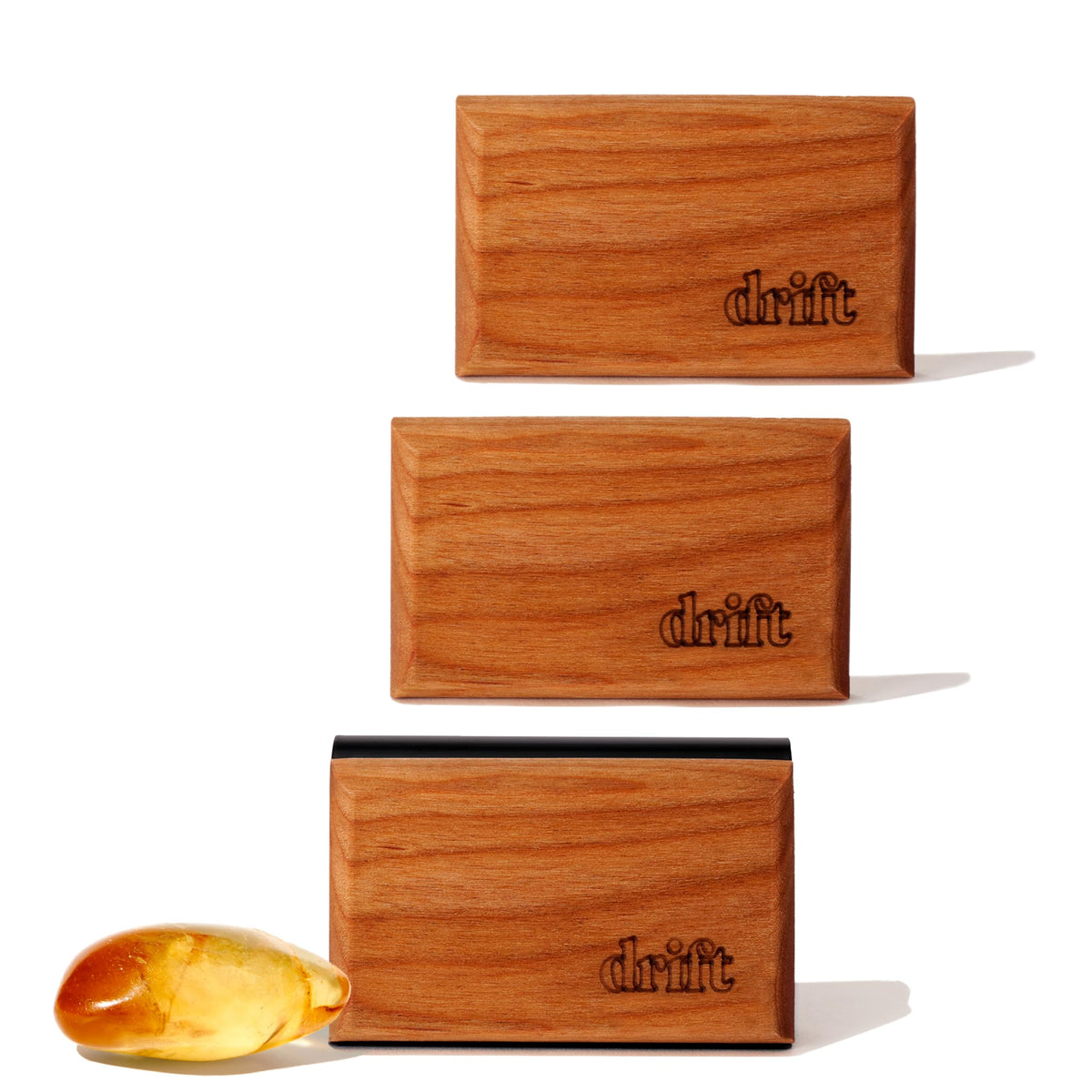 drift amber front packaging showing three scent blocks and included metal clip benefit: clear starter kit