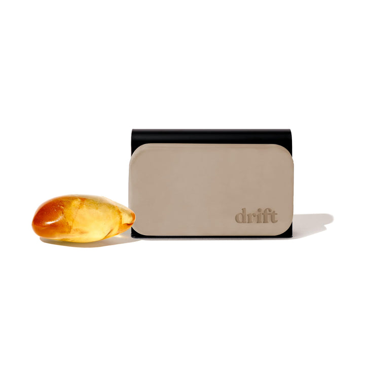 drift amber front packaging showing clean, long‑lasting scent