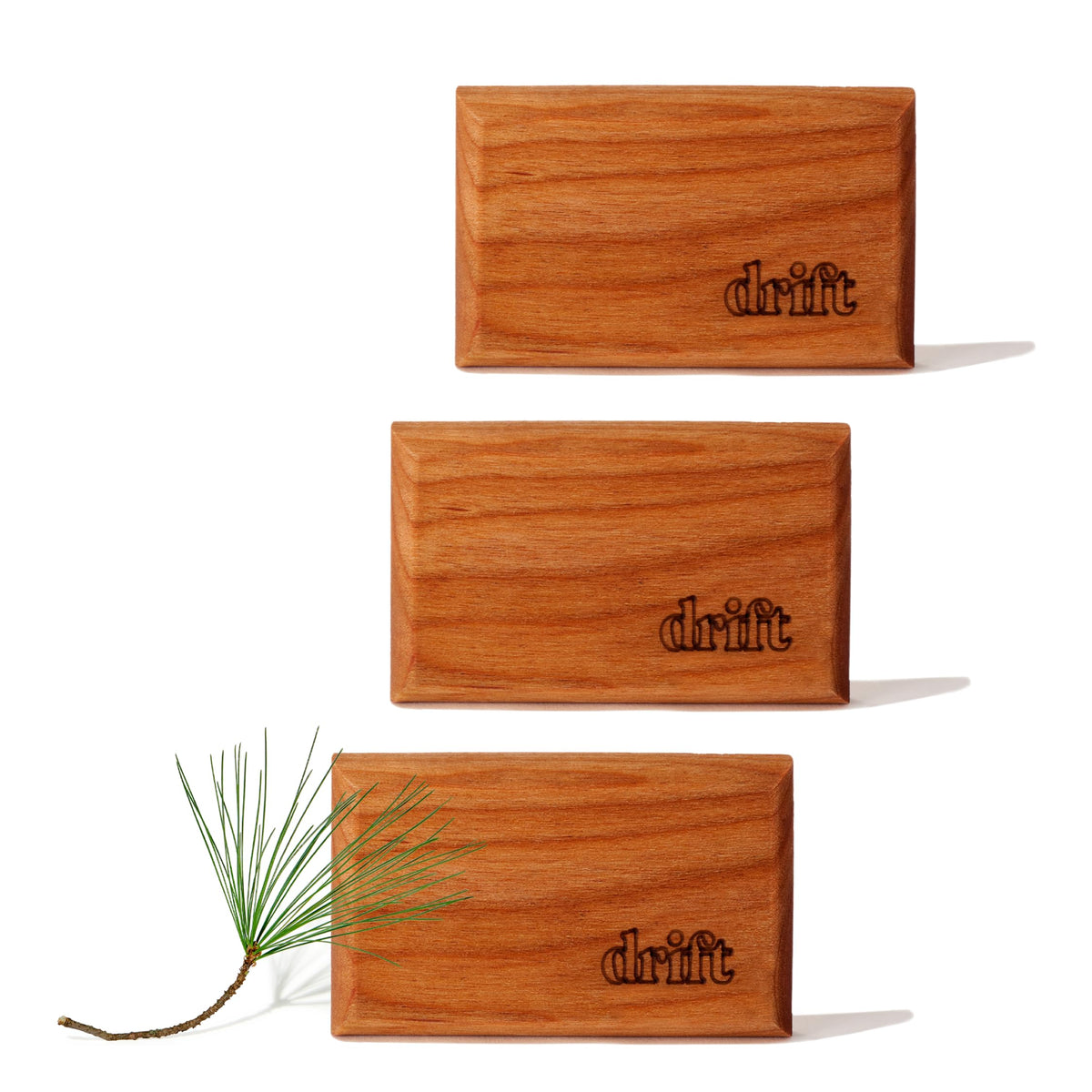 drift pine front packaging showing three refill blocks and clip, highlights long-lasting scent