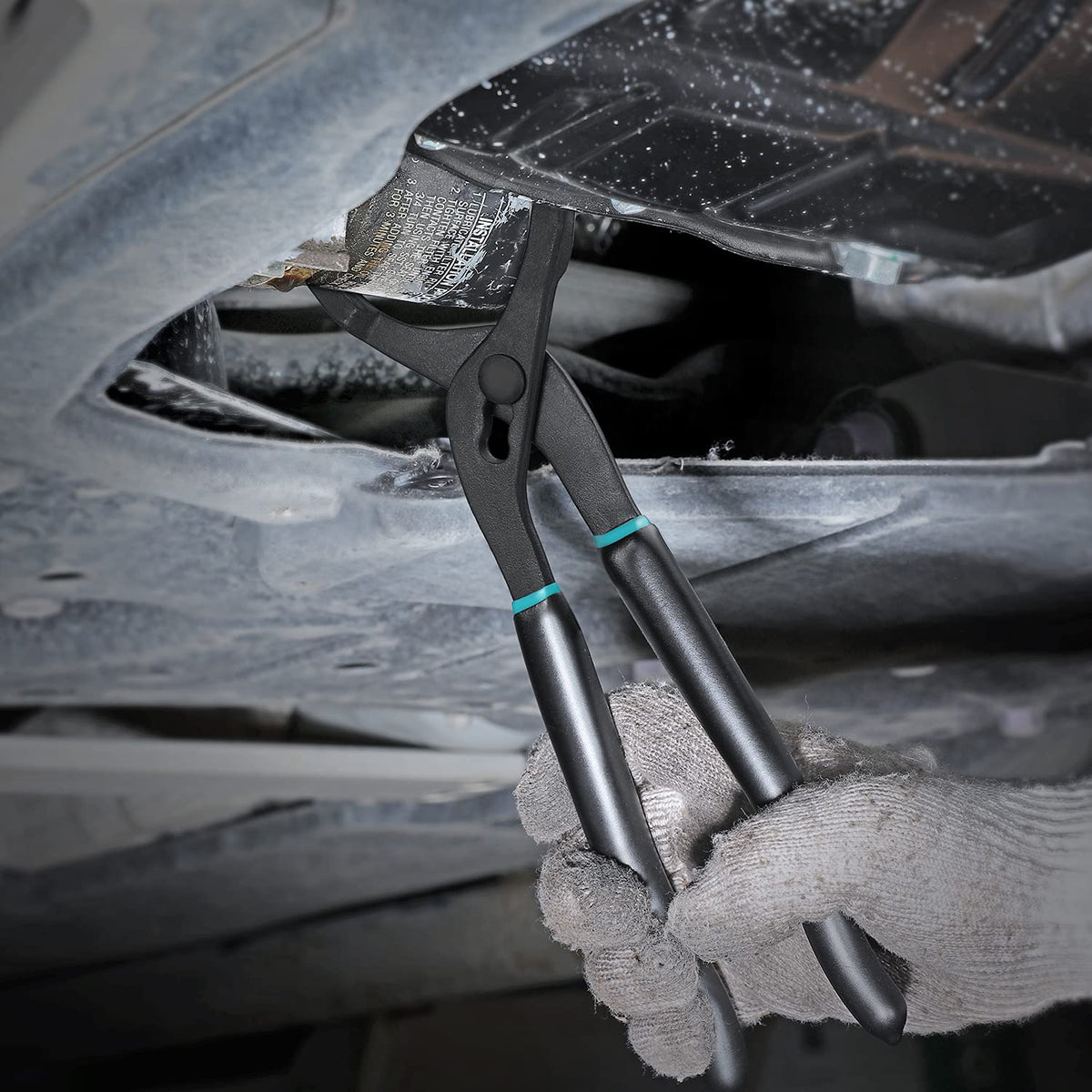 DURATECH tools staged in garage highlighting professional reliability benefit