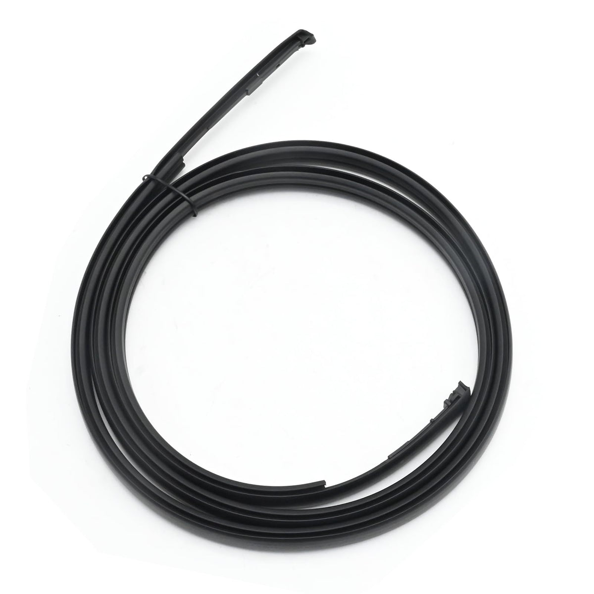 DUZFOREI installed on Prius C driver side reducing wind noise and improving window stability