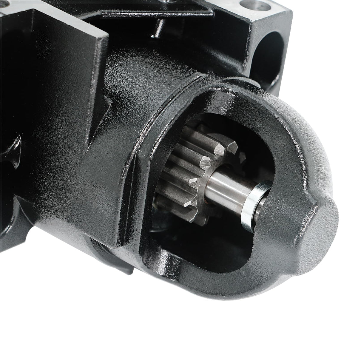 DynaVim starter terminals detail showing robust electrical posts for dependable cranking