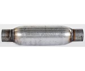 Dynomax close-up weld detail highlighting 100% welded durability