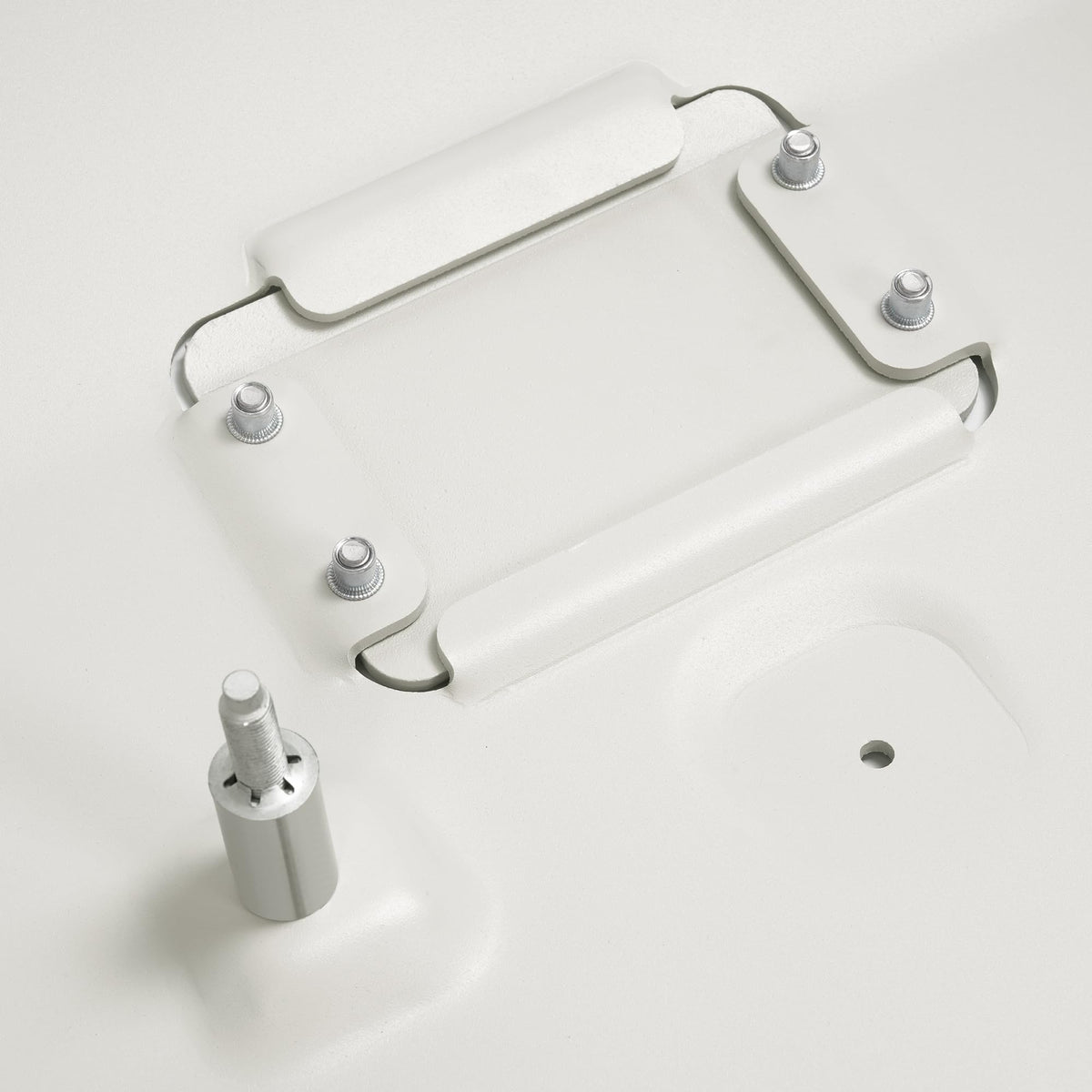 ECOTRIC edge and thickness detail illustrating strong impact resistance
