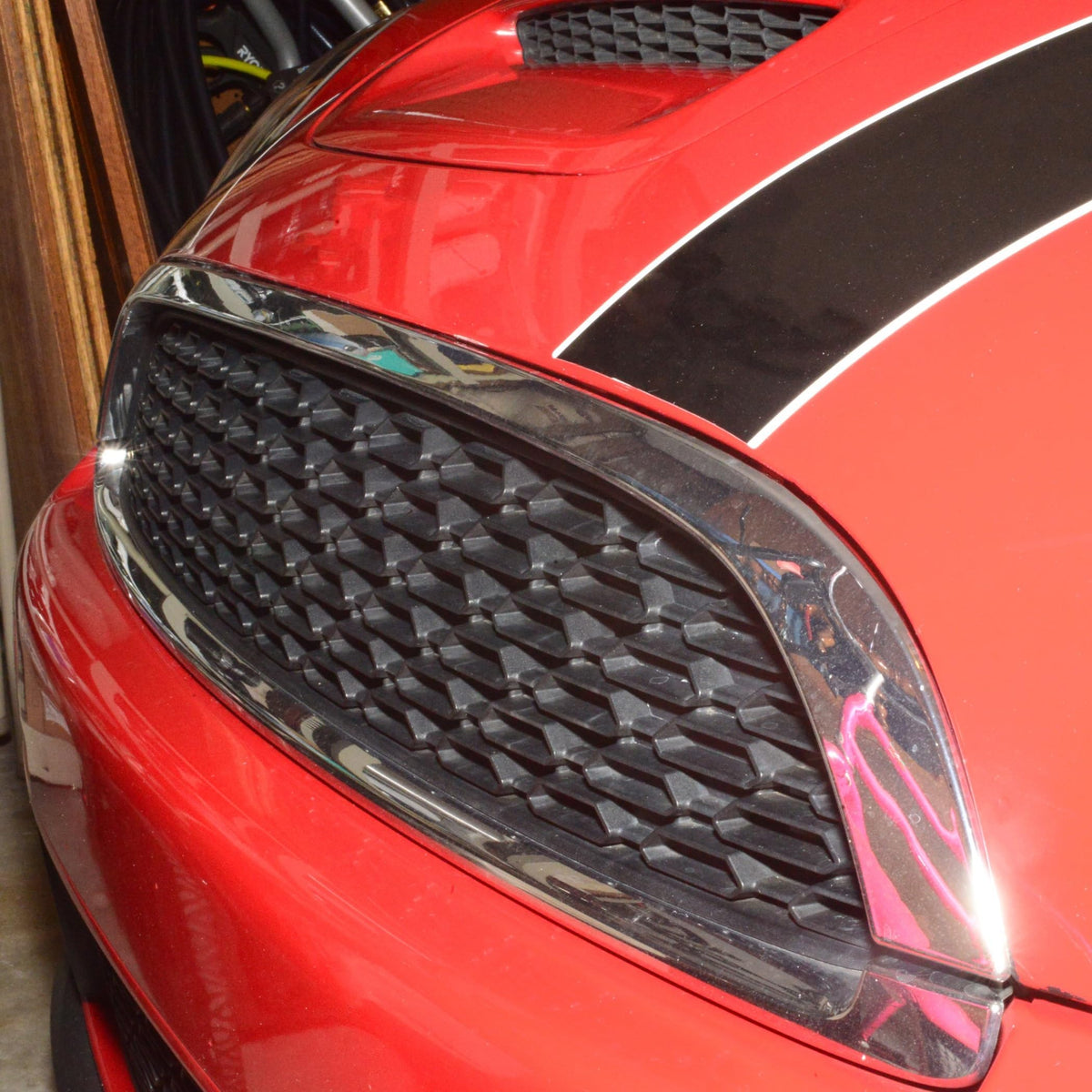 ECOTRIC lifestyle parked Mini detail showing enhanced curb appeal