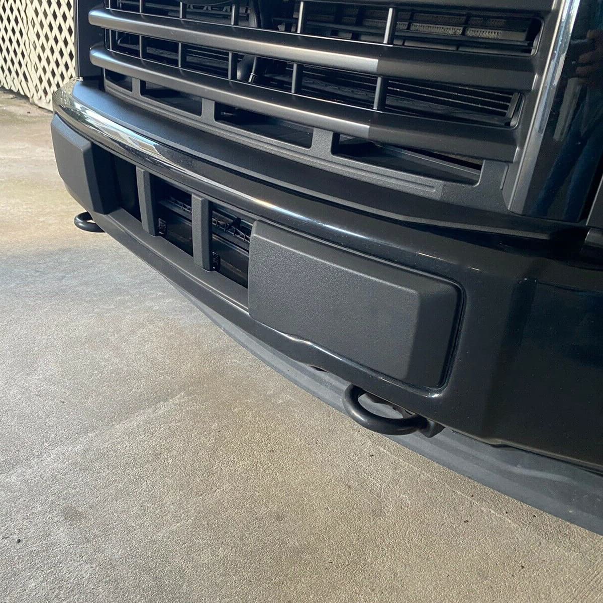 ECOTRIC grille exposed to rain showing weather-resistant material and long-term resilience