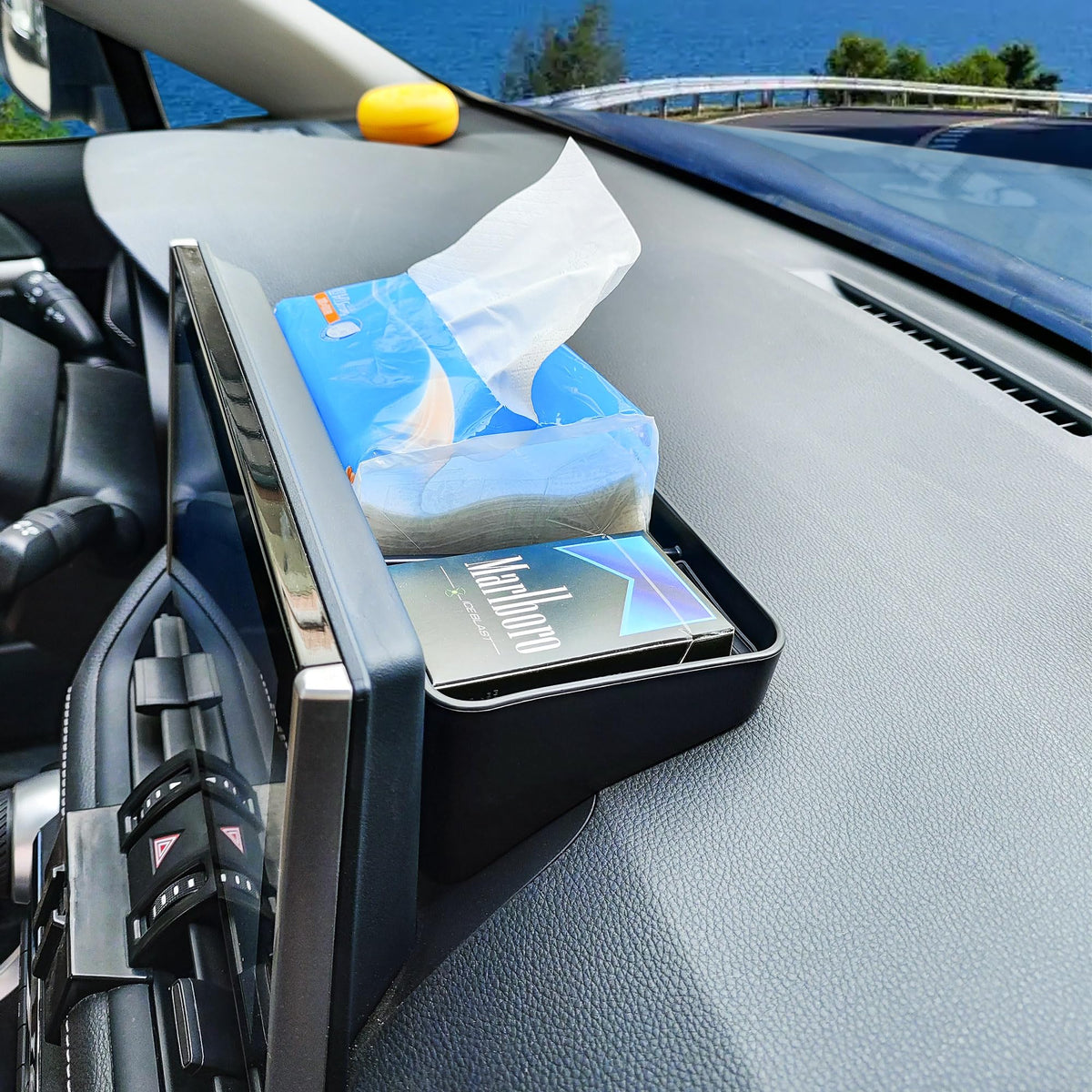 EDBETOS organizer installed in RAV4 cabin improving interior organization