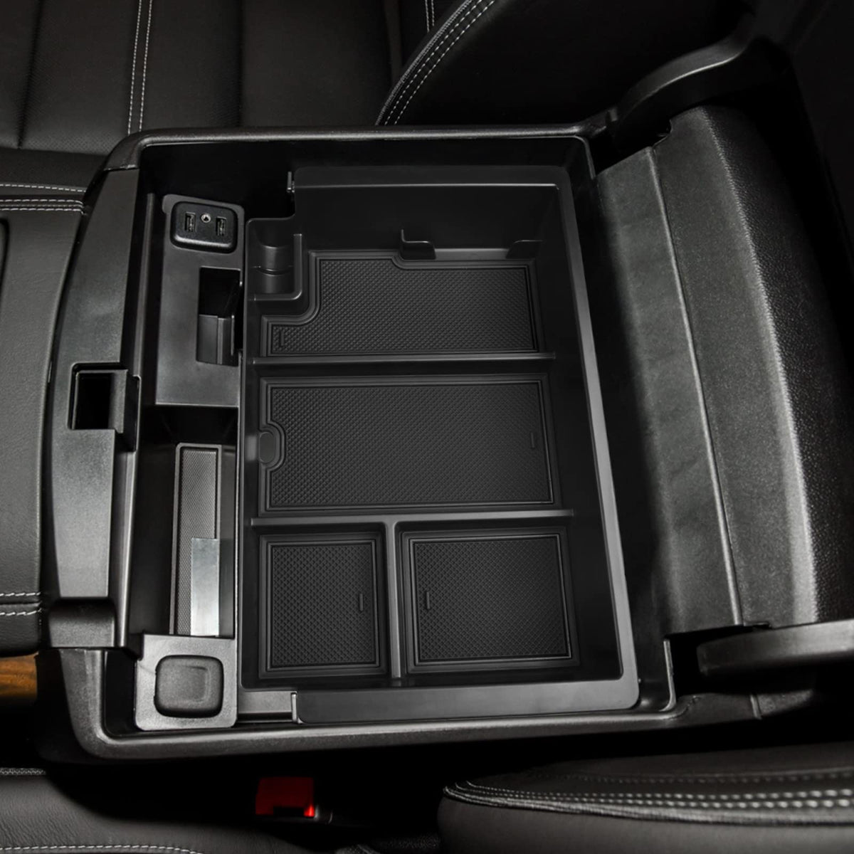 EDBETOS installed in truck lifestyle scene improving cabin organization