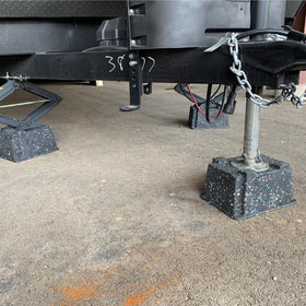 EKON OX BLOX next to ruler scale for compact footprint and weight