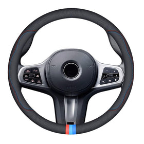 Erivis front view of steering wheel cover showing fit and premium finish