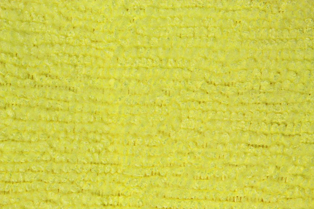 Eurow towel texture macro highlighting soft fibers for scratch-free cleaning