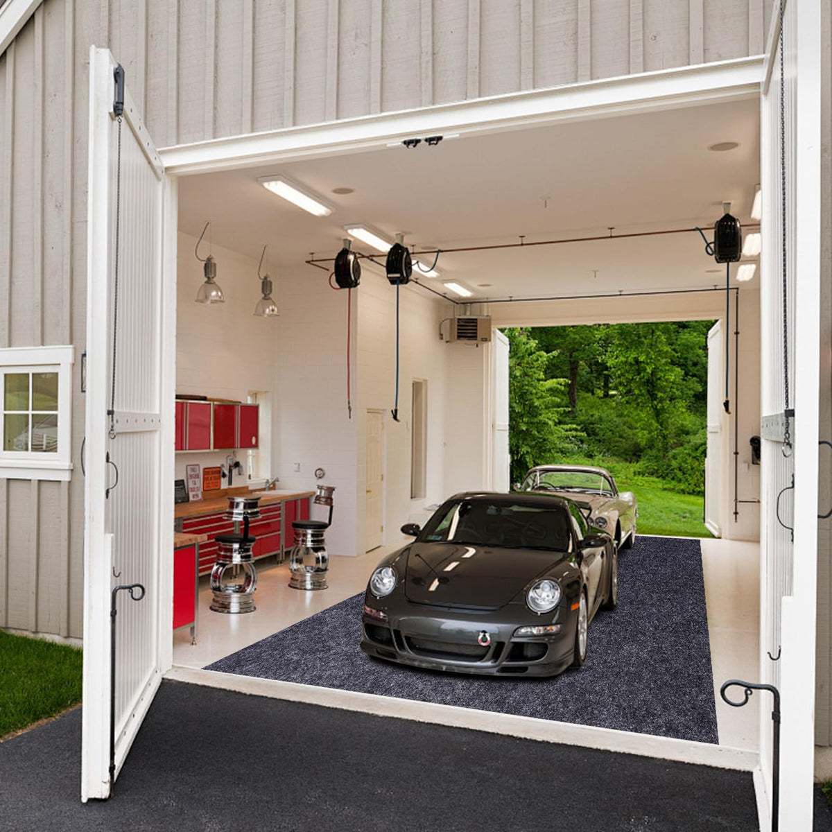 Evercomfy mat under car showing 4x8 scale and coverage benefit