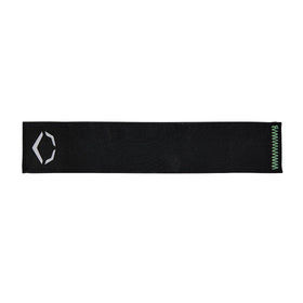 EvoShield Diamond Pro Mesh exterior detail on Seafoam guard for airflow