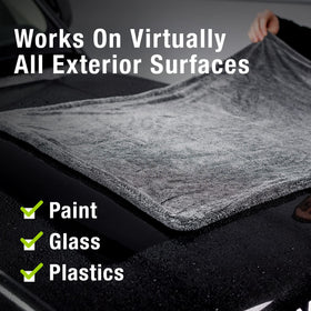 ExoForma close-up of double-twist microfiber loops highlighting superior water pickup