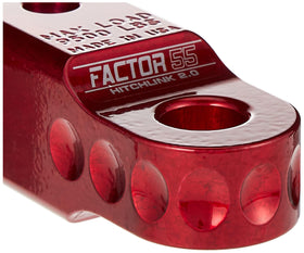Factor 55 close-up of machined shackle hole highlighting soft-shackle compatibility
